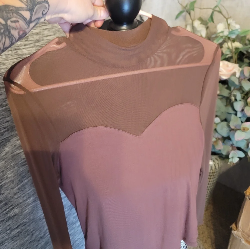 Mesh top - Picture 1 of 3